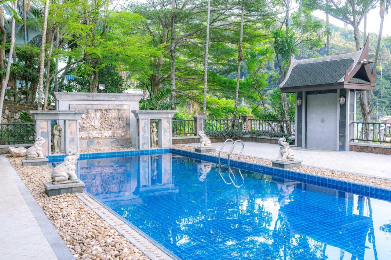 Classic Thai Style Cozy Villa Pool Garden Patong Exteriör bild