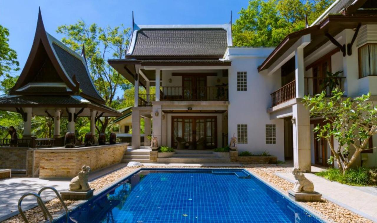 Classic Thai Style Cozy Villa Pool Garden Patong Exteriör bild